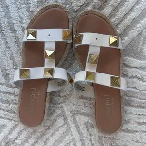 Genuine Leather White espadrille sandals with gold studs🐮💛